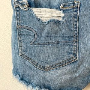 American Eagle Super Stretch Shorts Size 4